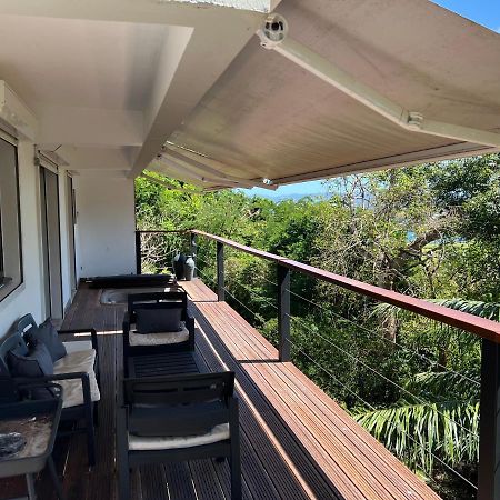 Appartement Avec Jacuzzi Et Vue Sur Le Golf Les Trois-Ilets Exterior photo